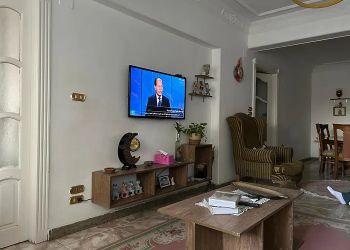Nile View Apartment - Fully Furnished