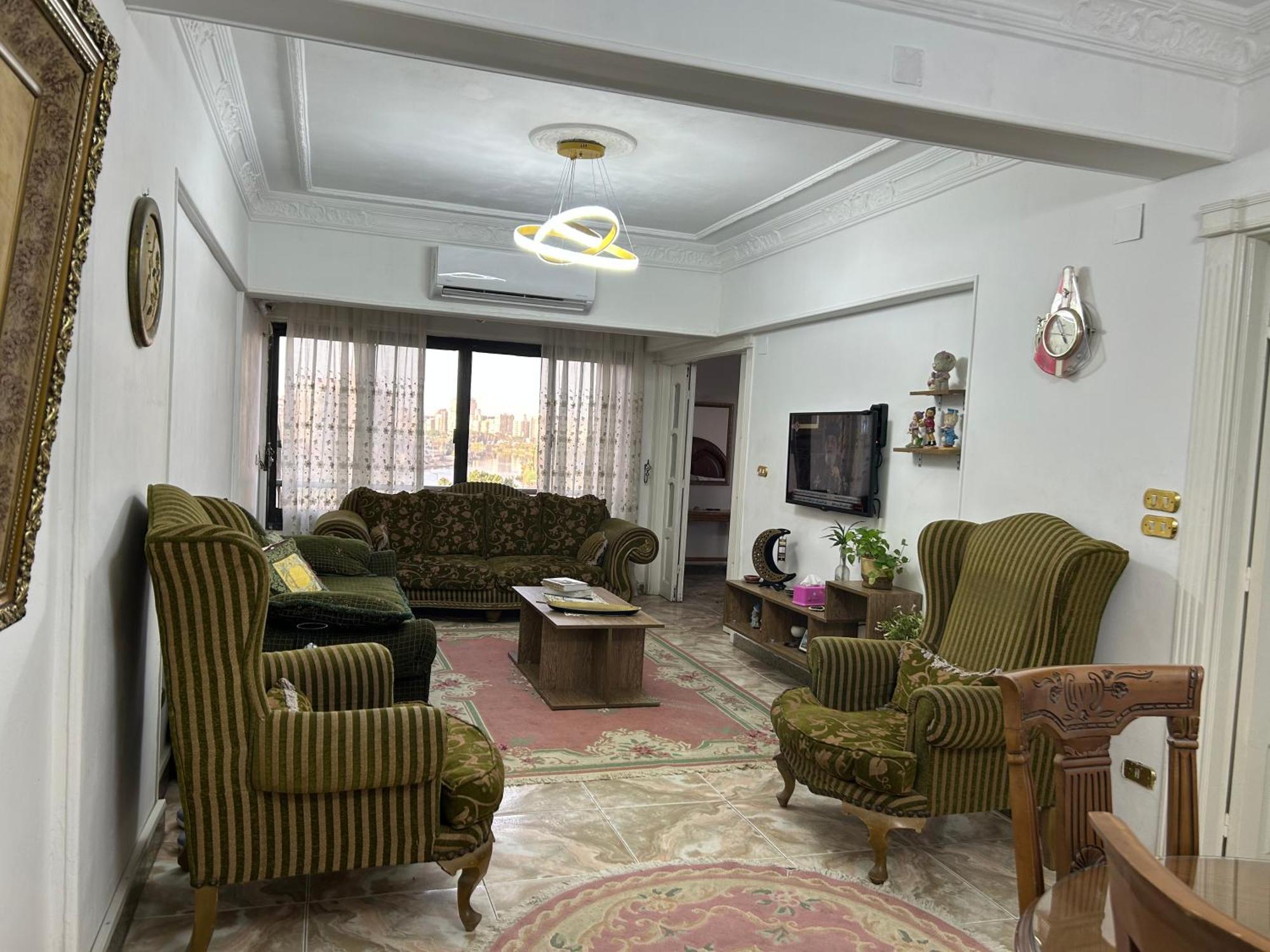 Nile View - Fully Furnished Apartment